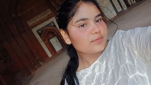 Hot Trending Insta – Girl Outdoor Hard Sex