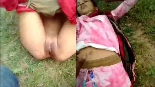 Young Boy Aunty – Open Air Hard Pound
